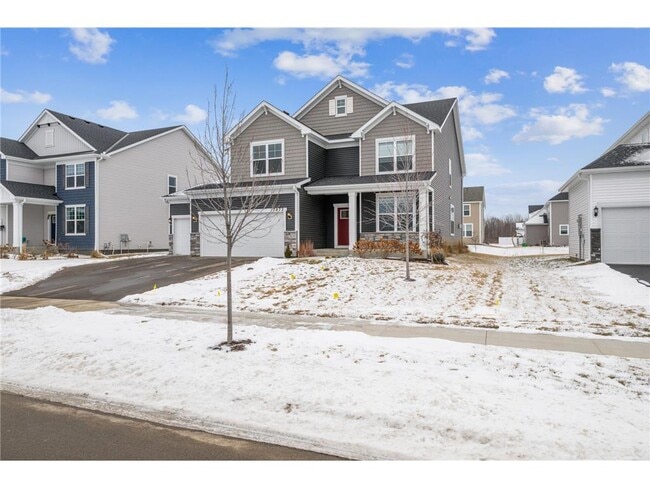 7872 Jade Ln in Victoria, MN - Foto de edificio - Building Photo