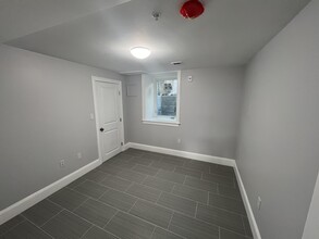 62 Hecla St, Unit #3 in Boston, MA - Building Photo - Building Photo