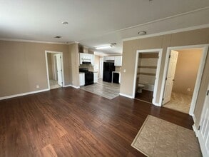 6305 Colonial Dr in Margate, FL - Building Photo - Building Photo