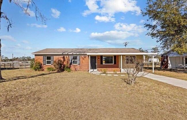 property at 815 E Cherry St