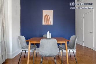 952 5th Ave in New York, NY - Building Photo - Building Photo