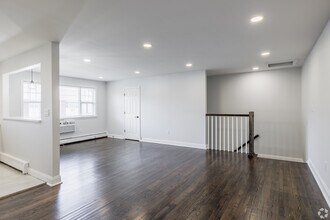 Partridge Run Apartments in Parsippany, NJ - Foto de edificio - Building Photo