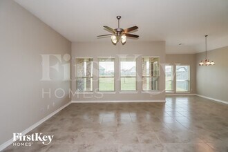 6211 Kolle Dr in Rosenberg, TX - Building Photo - Building Photo