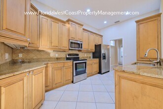 4727 Starboard Dr in Bradenton, FL - Building Photo - Building Photo