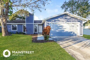 977 Beacon St NW in Palm Bay, FL - Building Photo