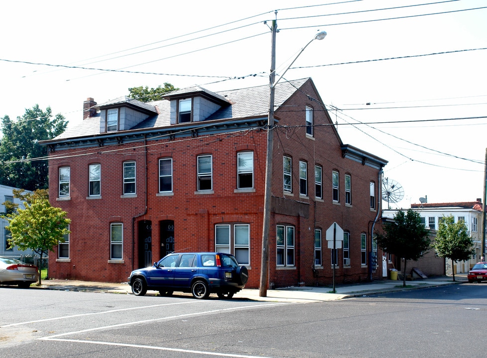 301-303 William St in Trenton, NJ - Foto de edificio