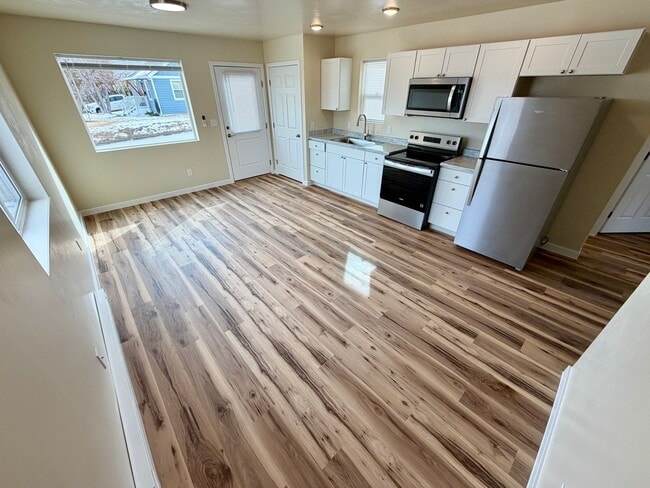 property at 1380 Cleveland St