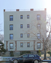 18-01 SHORE Blvd in Astoria, NY - Building Photo - Building Photo