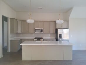 260 Valleyview Ln in Oakland, TN - Building Photo - Building Photo