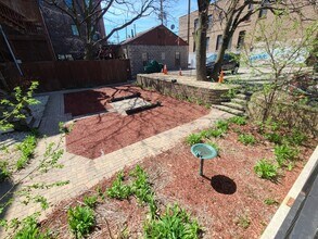 2000 S Ashland Ave in Chicago, IL - Building Photo - Building Photo