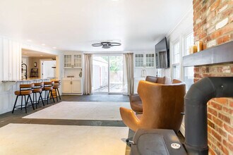 78 Claypit Hill Rd, Unit ID1271279P in Wayland, MA - Foto de edificio - Building Photo