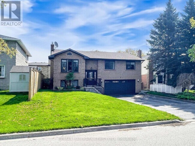 property at 3 Cherry Blossom Crescent