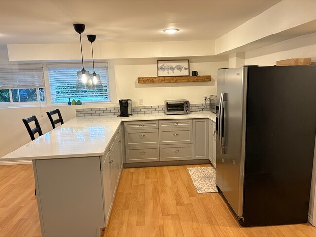 property at 924 NE 147th St