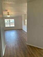 12720 Waynespur Ln in Elgin, TX - Building Photo - Building Photo