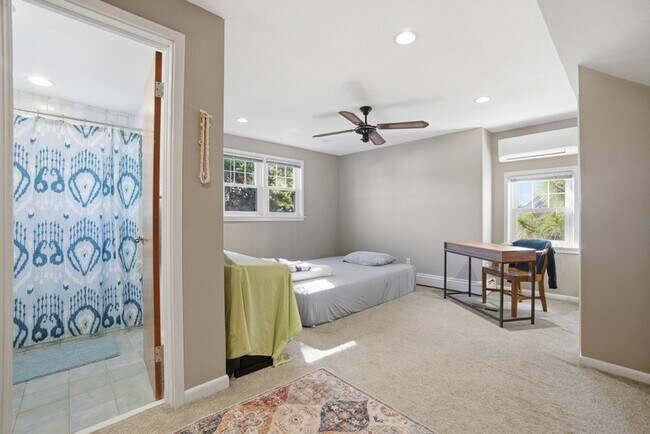 405 Farrell St in Norfolk, VA - Building Photo - Building Photo