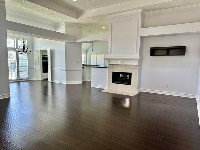 1301 Royal Palm Ln in Carrollton, TX - Building Photo - Building Photo