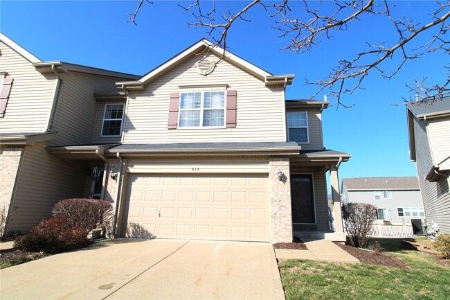 643 Country Heights Dr in O'Fallon, MO - Building Photo - Building Photo