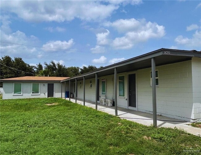 property at 820 Redwood Ave