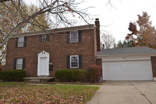 35 Wesleyan Ct in Fairfield, OH - Building Photo