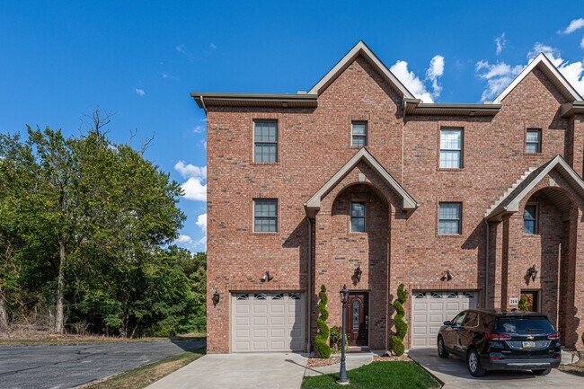 Sebastian Estates in Aliquippa, PA - Building Photo - Building Photo