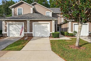 655 Scrub Jay Dr in St. Augustine, FL - Building Photo