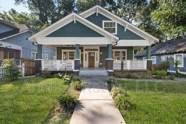 property at 1458 Beecher St SW