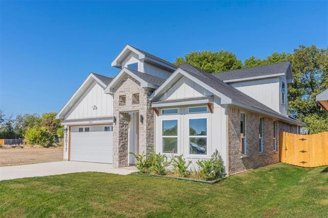 2017 Zuefeldt Dr in Arlington, TX - Building Photo - Building Photo
