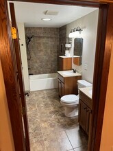 N5529 Penny Lane in Onalaska, WI - Foto de edificio - Building Photo