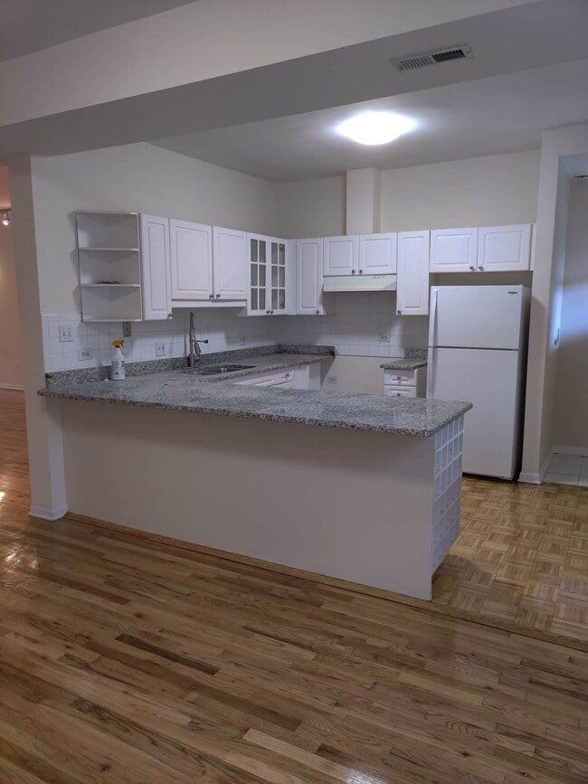 property at 5740 S King Dr