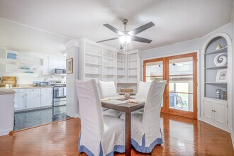 1439 Glencoe Dr in Mount Pleasant, SC - Building Photo - Building Photo