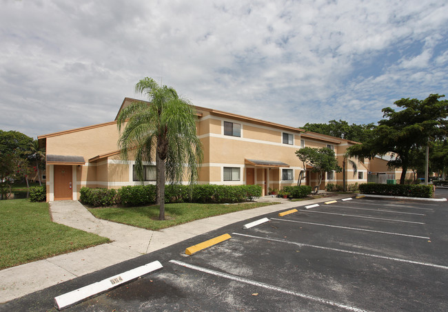 Palms Of Pembroke Condos