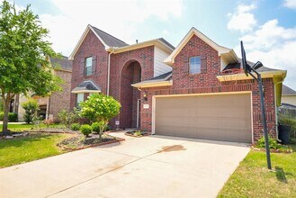 6638 Miller Shadow Ln in Sugar Land, TX - Building Photo - Building Photo