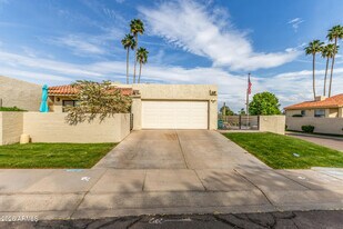 5137 N 79th Pl in Scottsdale, AZ - Building Photo