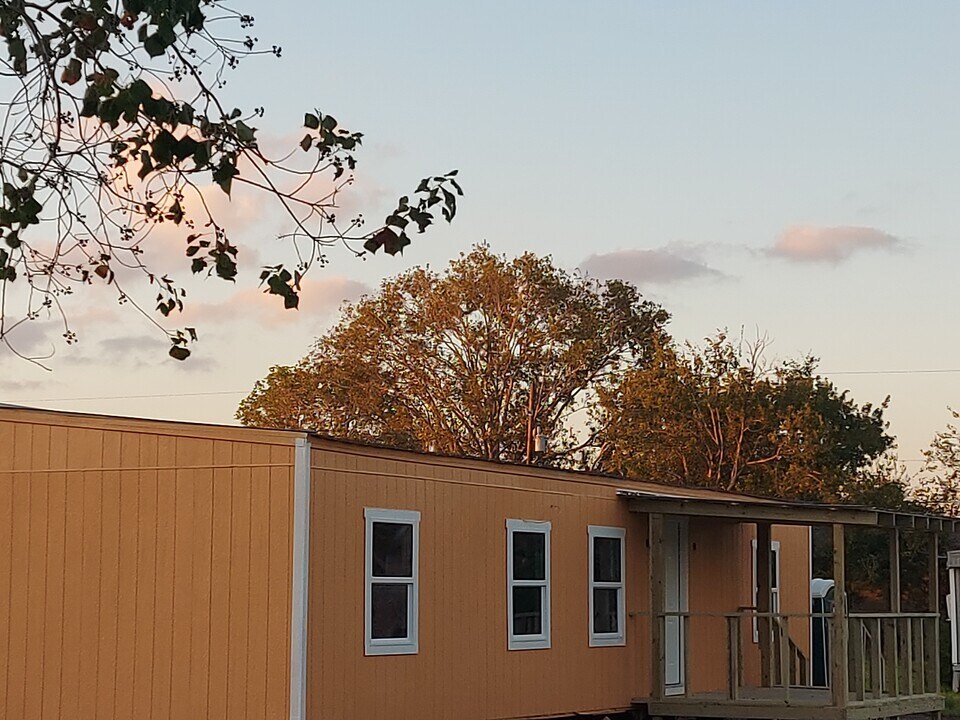 18612 Baughman Dr in Pearland, TX - Building Photo