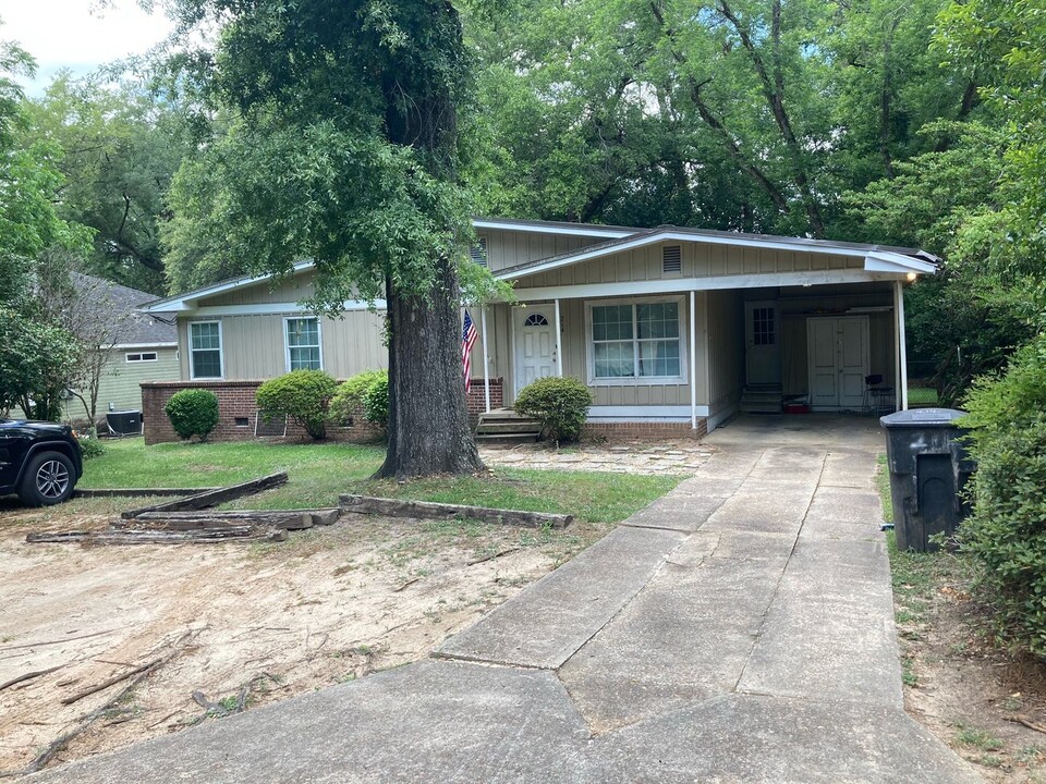 214 S Lipona Rd in Tallahassee, FL - Building Photo