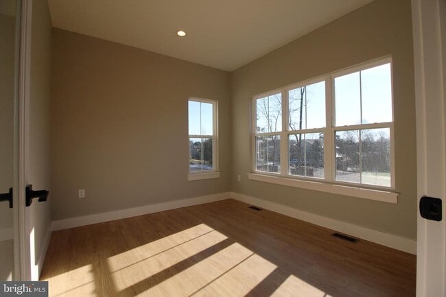 224 Mill Race Dr in Winchester, VA - Building Photo - Building Photo