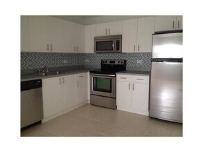 3660 N 56th Ave, Unit 616 in Hollywood, FL - Foto de edificio - Building Photo