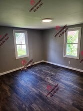 1010 Stewart Ave in Henderson, KY - Building Photo - Building Photo