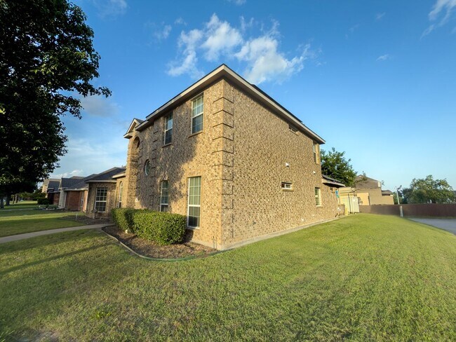 3406 Dunhill Pl in Rowlett, TX - Building Photo - Building Photo