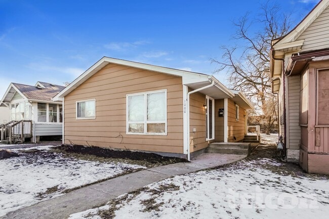 1000 Concordia Ave in St. Paul, MN - Building Photo - Building Photo