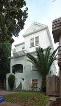 2423 L St in Sacramento, CA - Building Photo - Building Photo