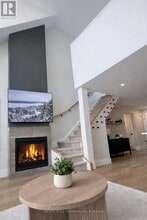 11 Tree Tops Ln in Huntsville, ON - Building Photo - Building Photo