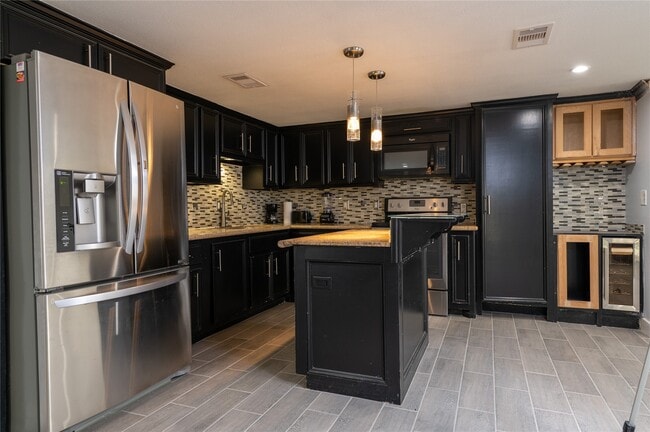 property at 7610 Harlem St