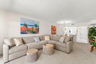 1205 Sandy Ln in West Palm Beach, FL - Building Photo - Building Photo
