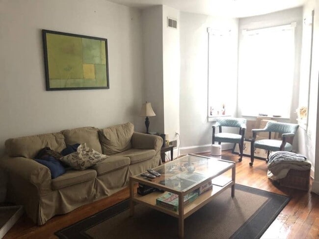 710 7th St NE in Washington, DC - Building Photo - Building Photo