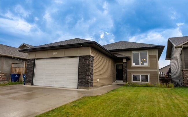 property at 937 Reimer RoadA