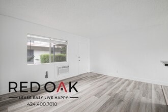 630 N Cerritos Ave, Unit 216 in Azusa, CA - Building Photo - Building Photo