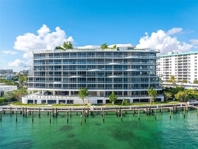 property at 1135 Bay Dr
