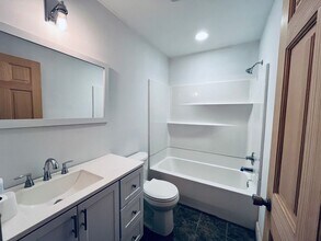 1414 S Lincoln St in Bloomington, IN - Building Photo - Building Photo