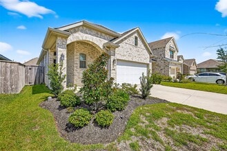 31130 Cardrona Peak Pl in Hockley, TX - Foto de edificio - Building Photo
